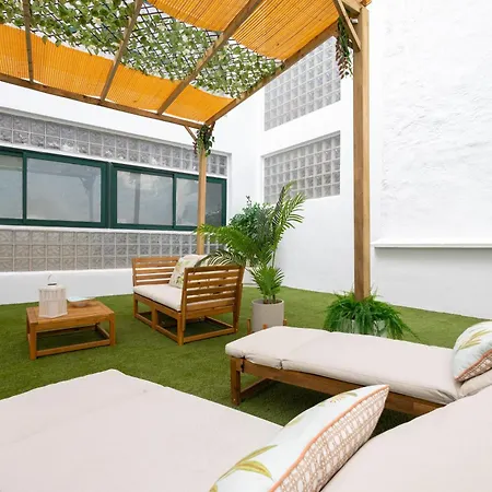 C30 Deluxe Studio With Terrace Into Cathedral Square Apartment Malaga