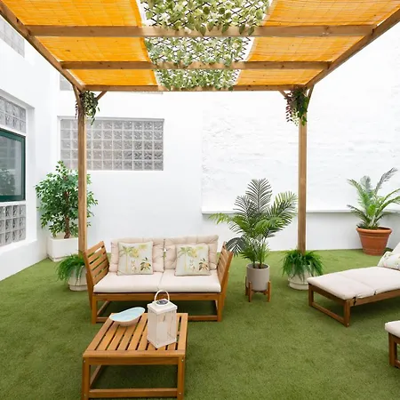 C30 Deluxe Studio With Terrace Into Cathedral Square Apartment Malaga
