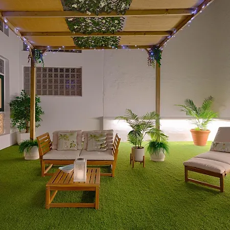 C30 Deluxe Studio With Terrace Into Cathedral Square Malaga