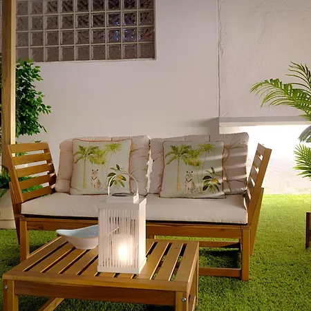 C30 Deluxe Studio With Terrace Into Cathedral Square Malaga